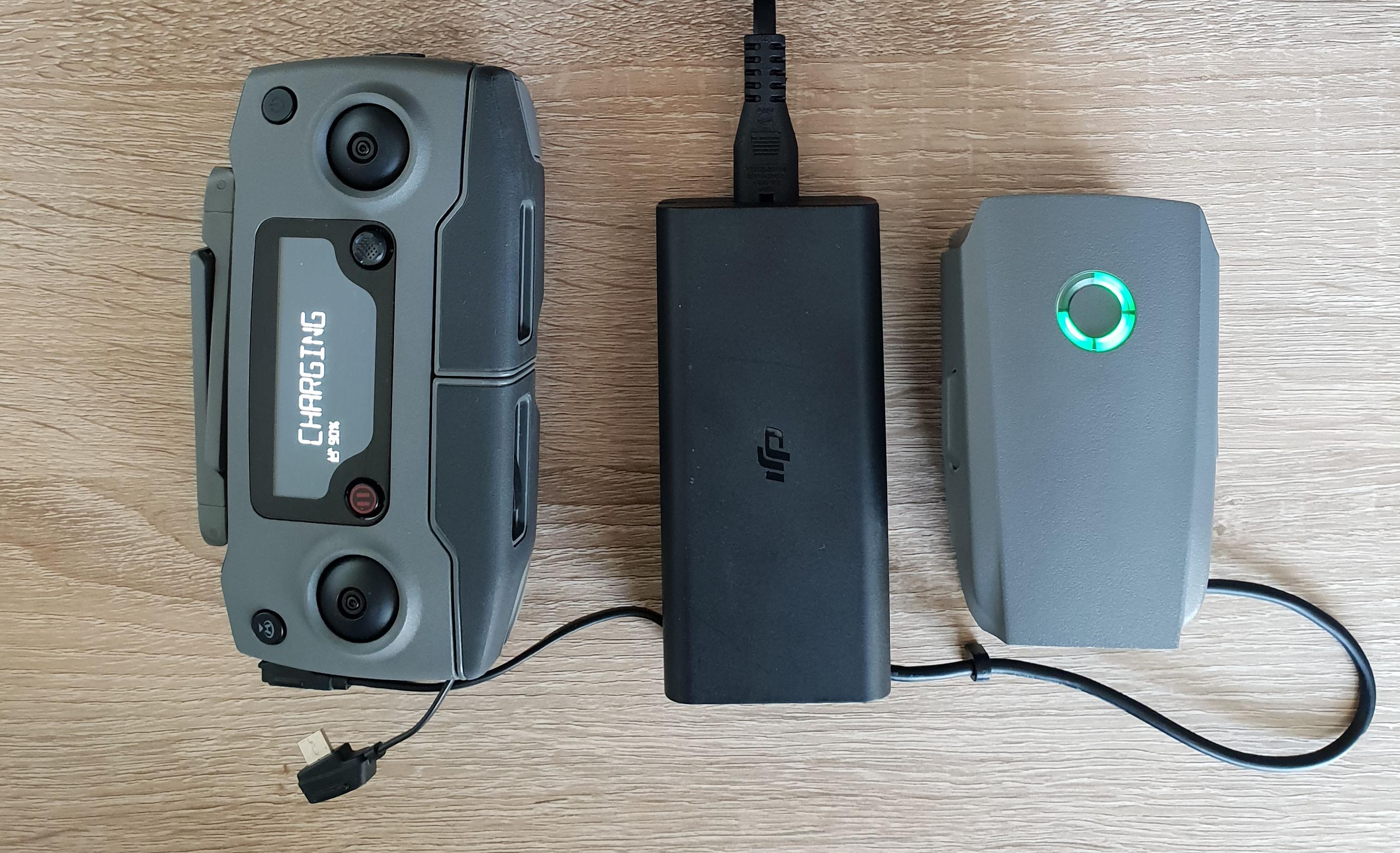 how to charge the dji mavic 2 controller